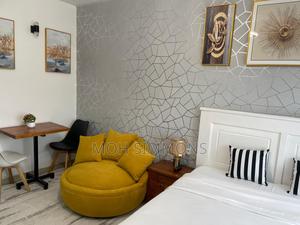 Pretty Studio Near Two Rivers - main view