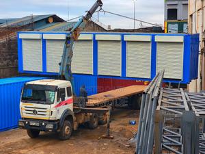 40ft Plug Play Stalls - thumbnail 2