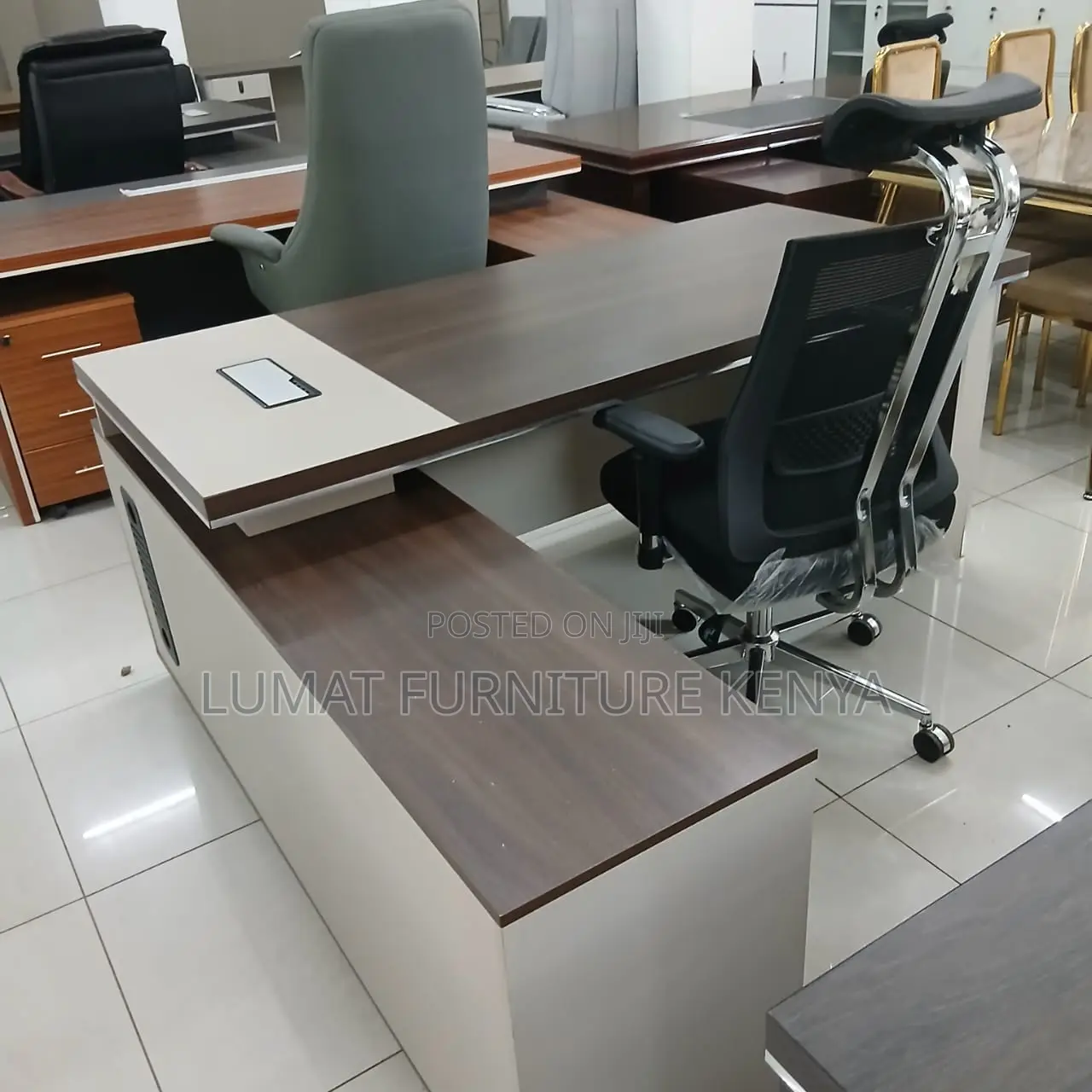 Advance 1.6m Modern Desk