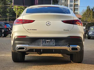Mercedes-Benz GLE-Class GLE 400d 4MATIC 2020 White