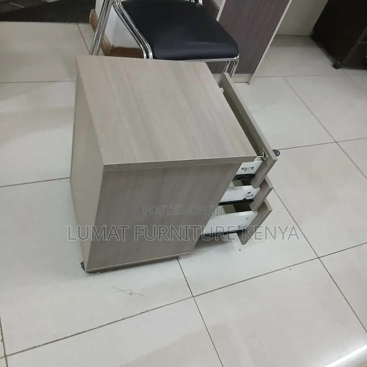 Movable Pedestal 3 Drawer Modern Storage