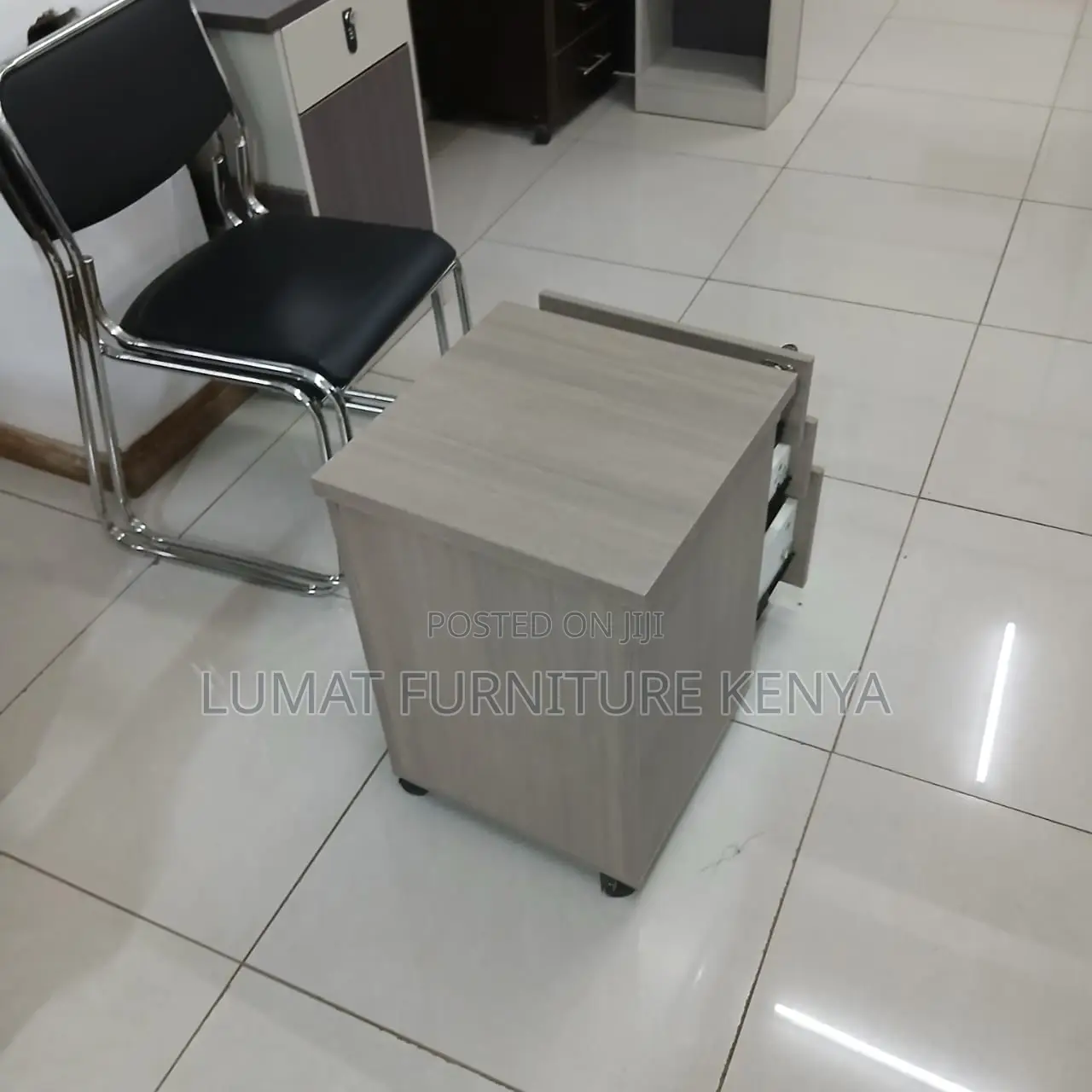 Movable Pedestal 3 Drawer Modern Storage