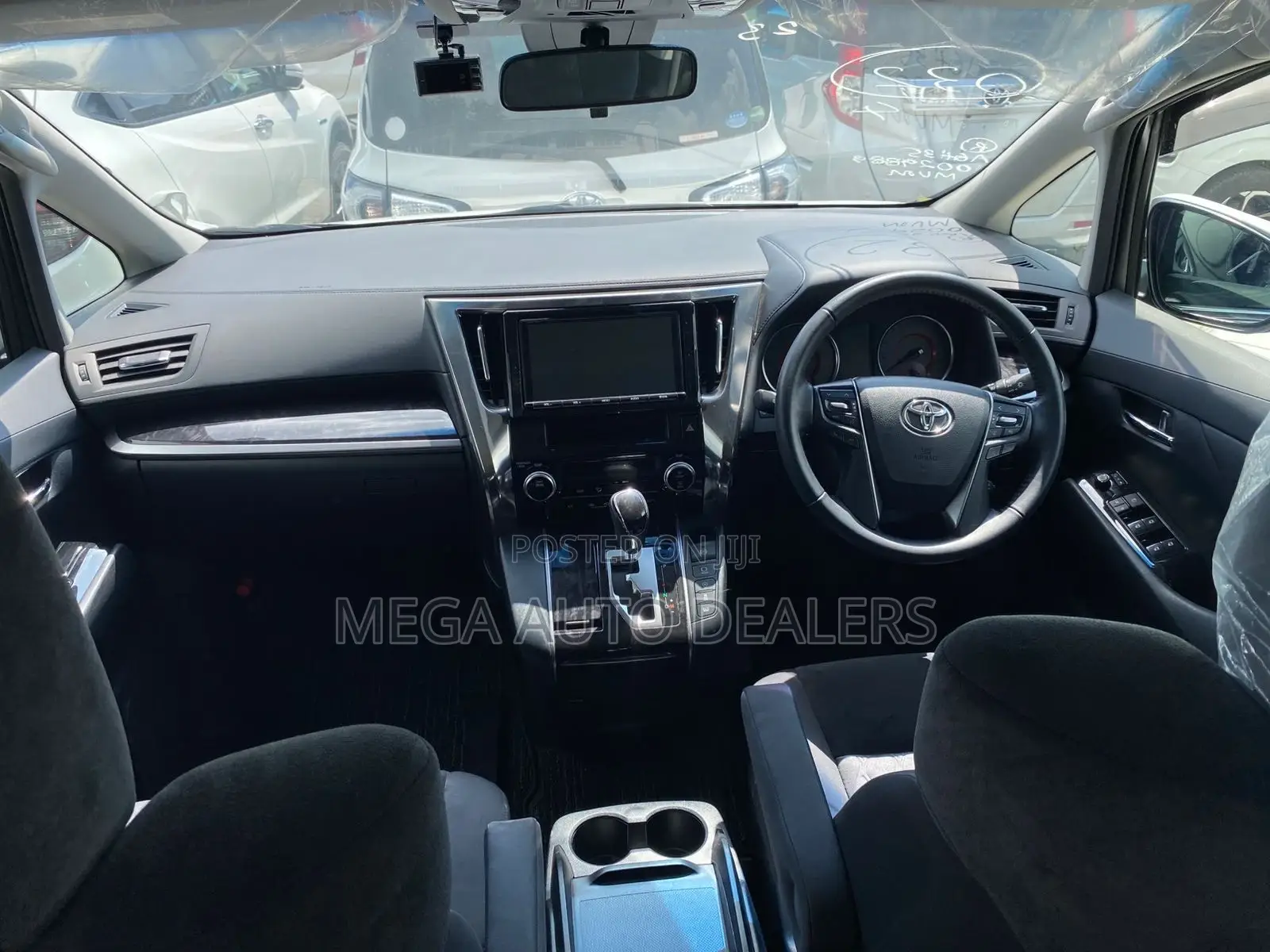 Toyota Vellfire 2018 White