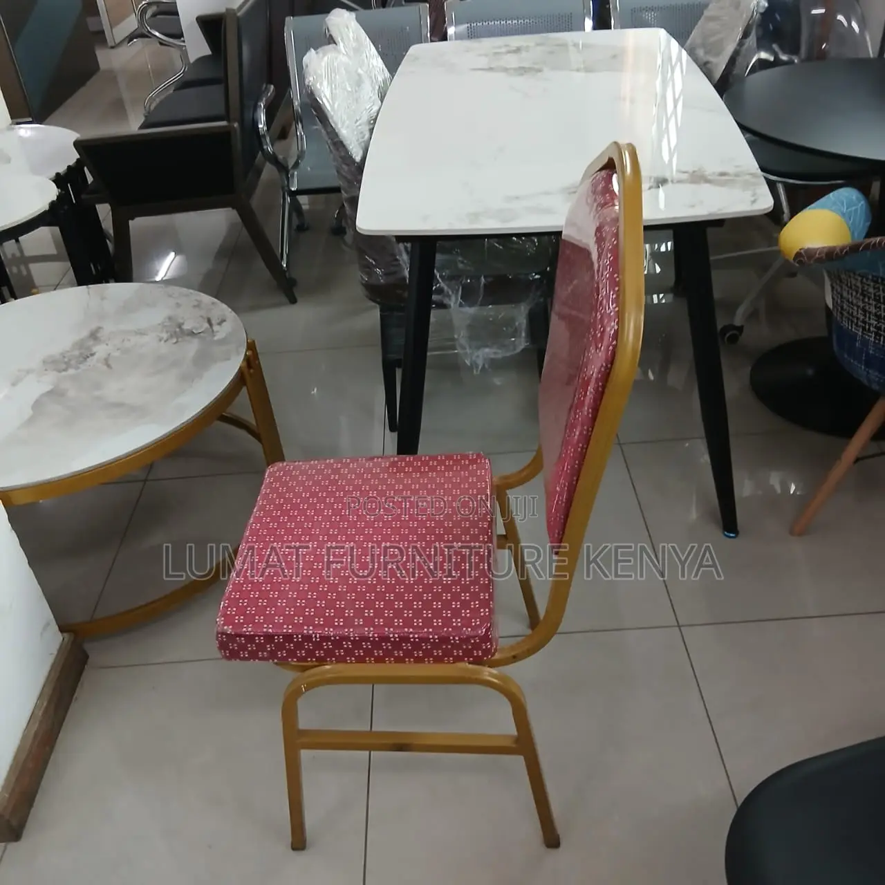 Red Banquet Conference/Visitors Seat
