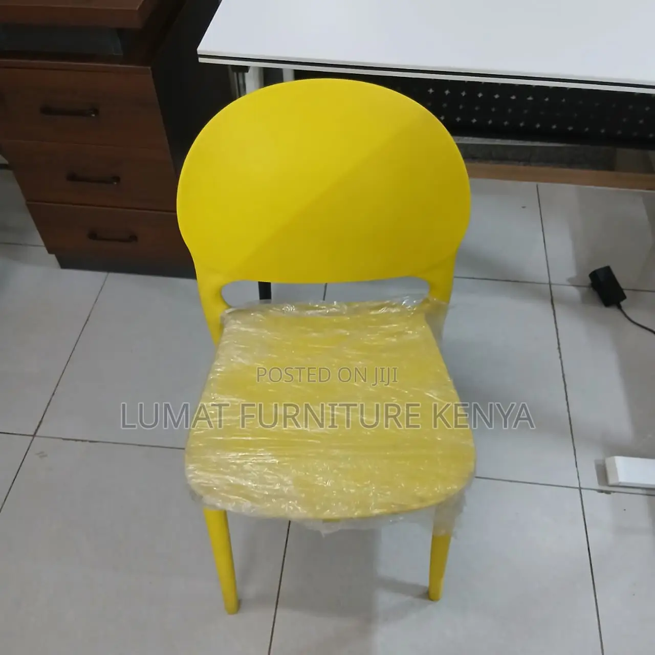 Strong Medium Back Plastic Chair