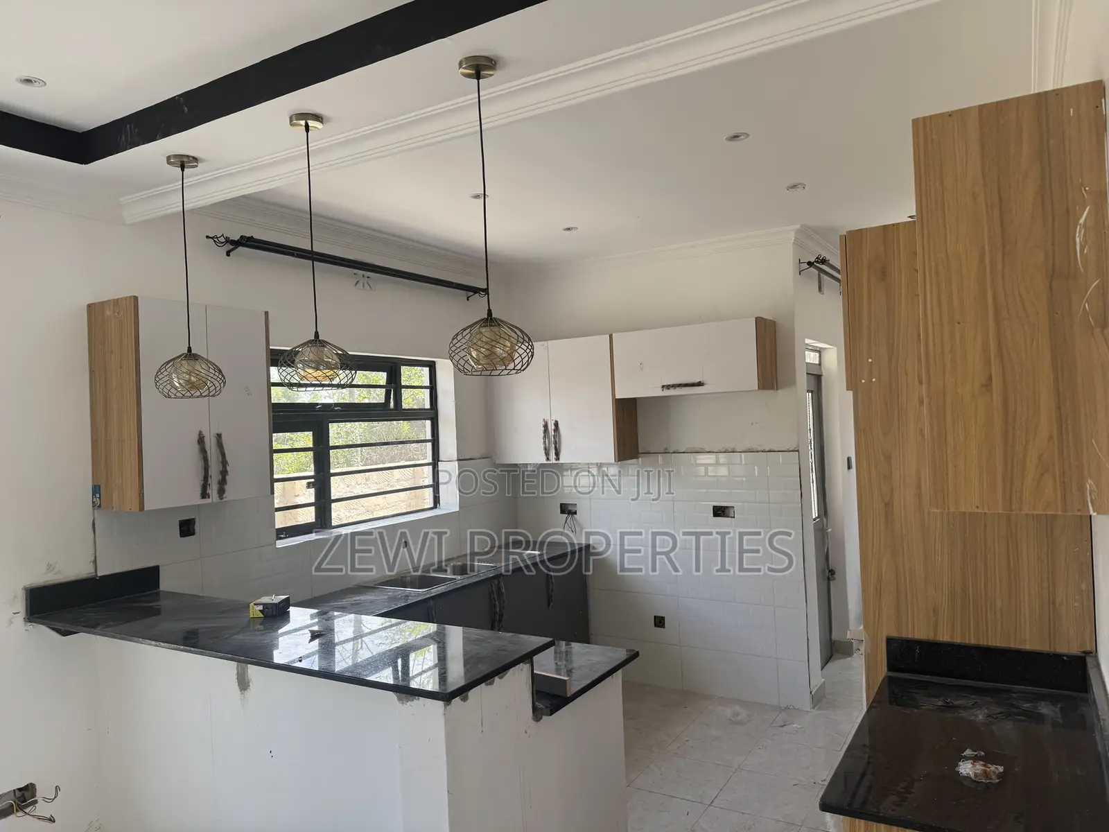 3bdrm Bungalow in Matasia for sale