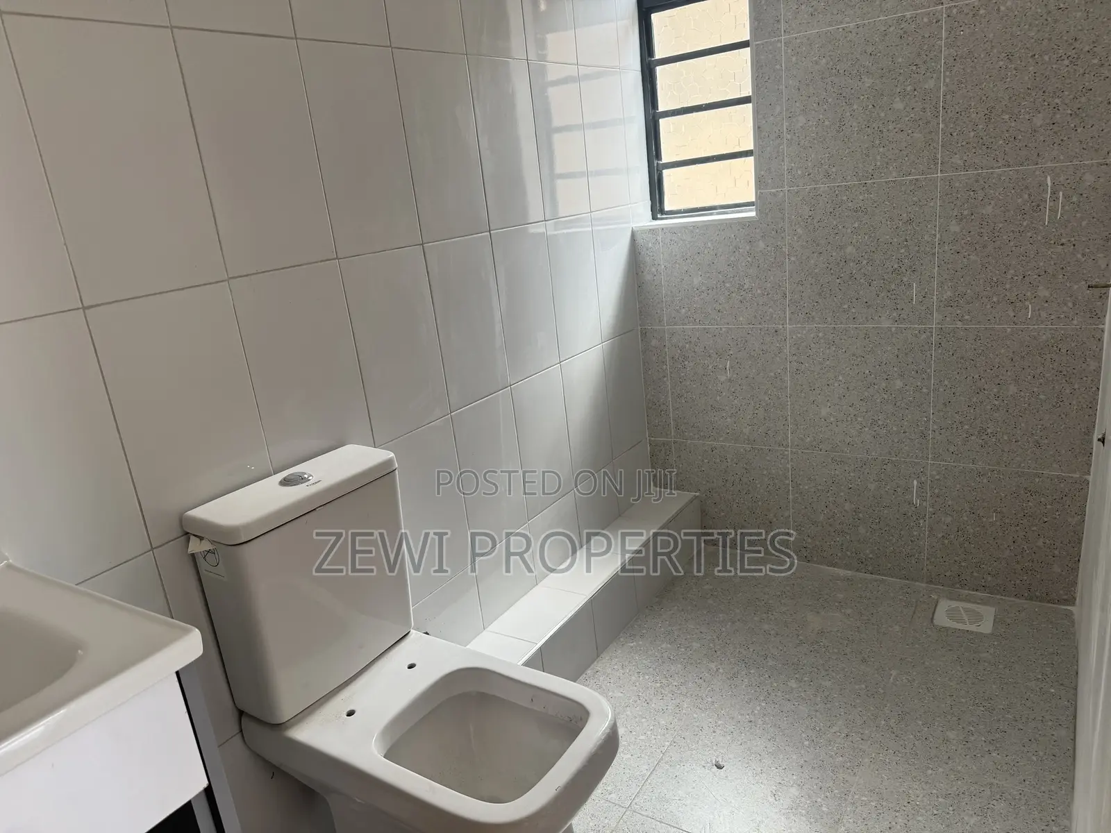 3bdrm Bungalow in Matasia for sale