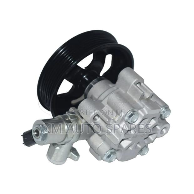 Toyota 1gd Power Steering Pump for Prado, Hilux, Hiace, Dyna