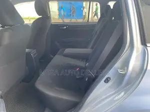 Toyota Corolla Fielder 2018 Silver