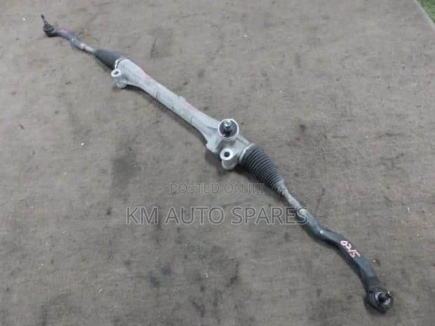 Toyota Estima Steering Rack.