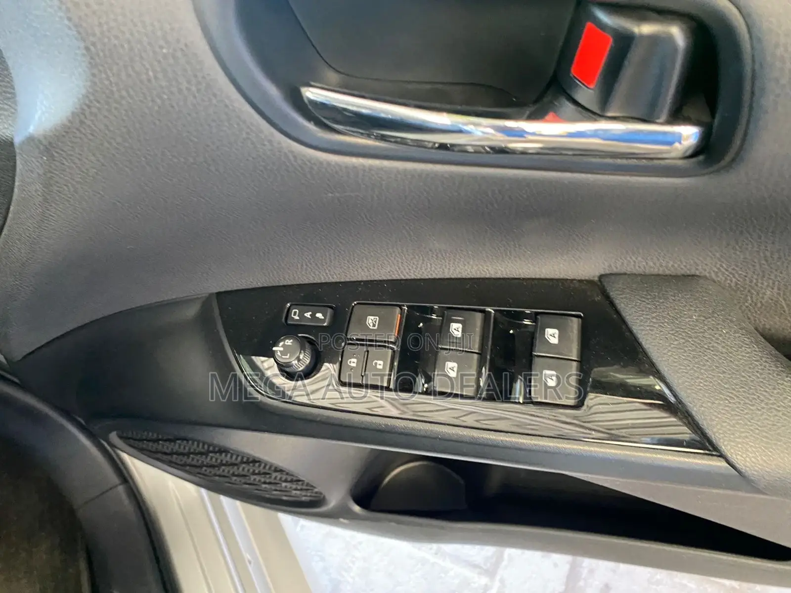 Toyota Prius 2018 Silver