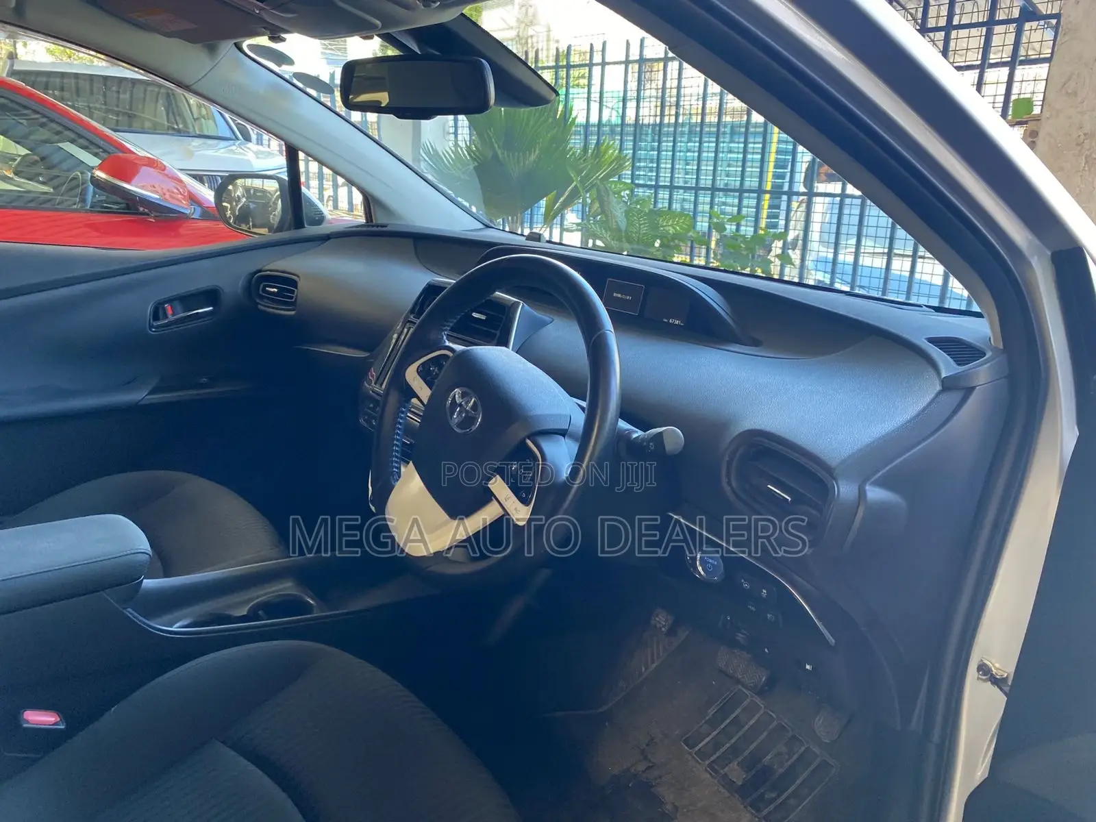 Toyota Prius 2018 Silver