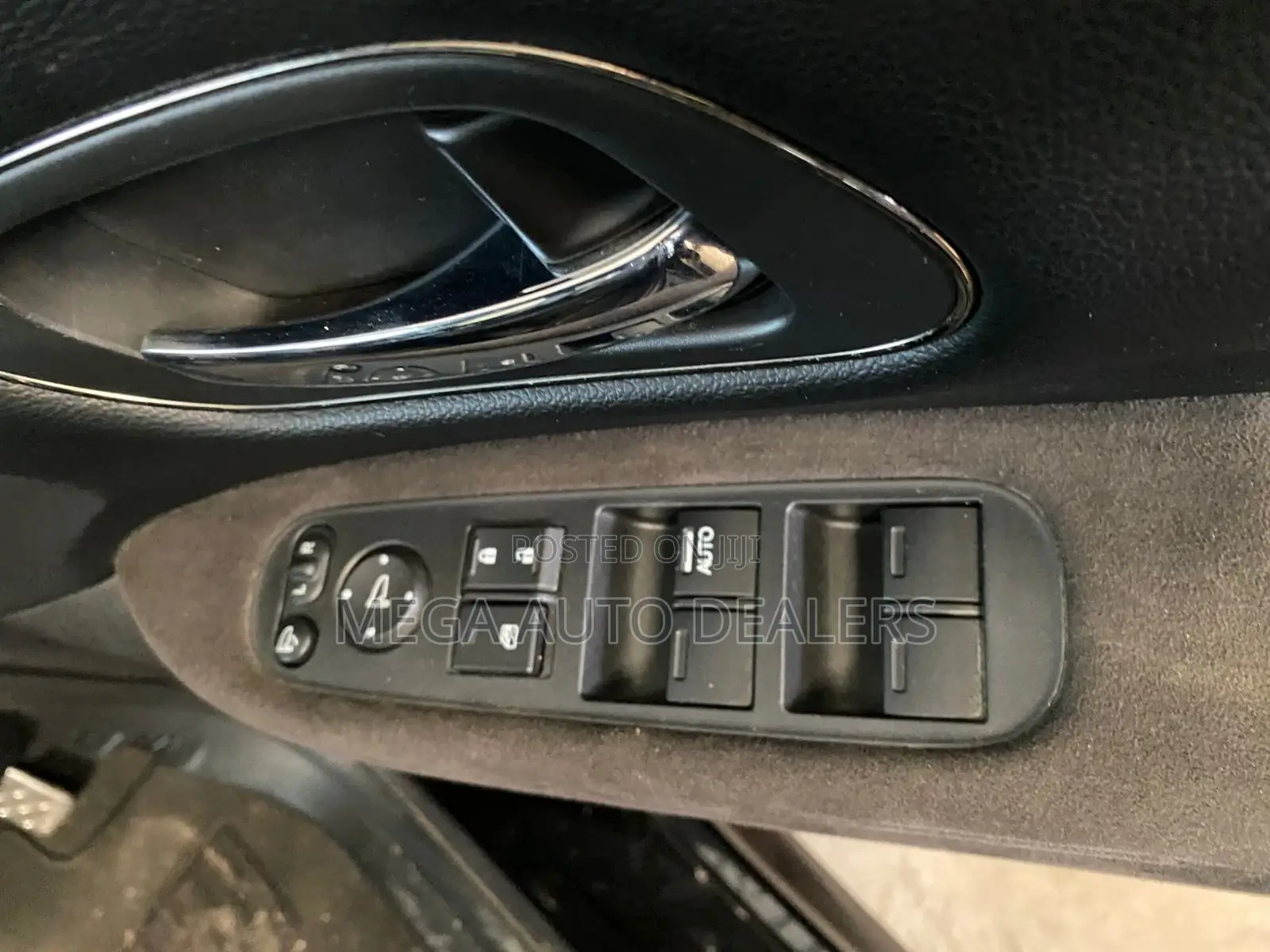 Honda Vezel 2018 Black