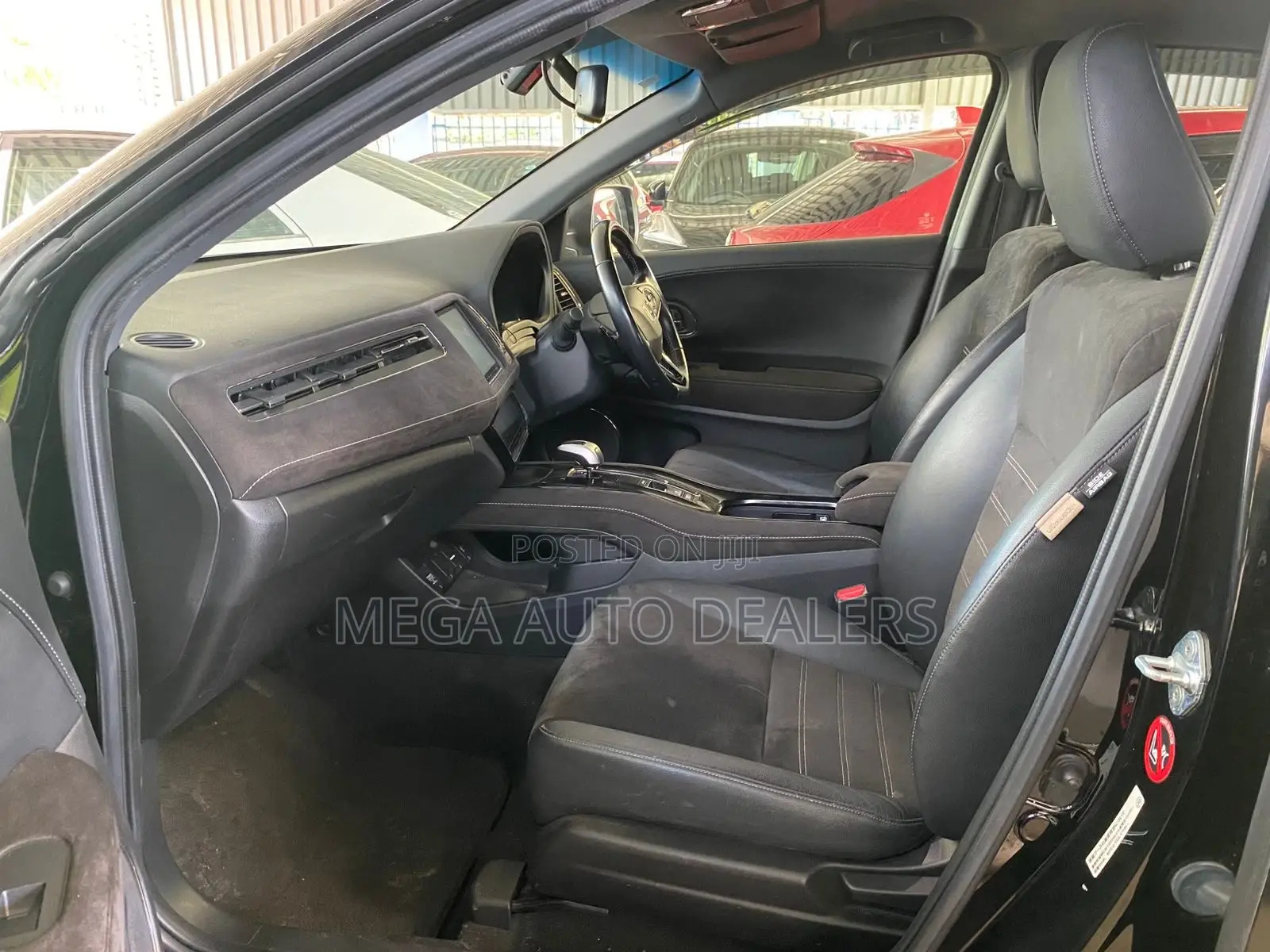 Honda Vezel 2018 Black