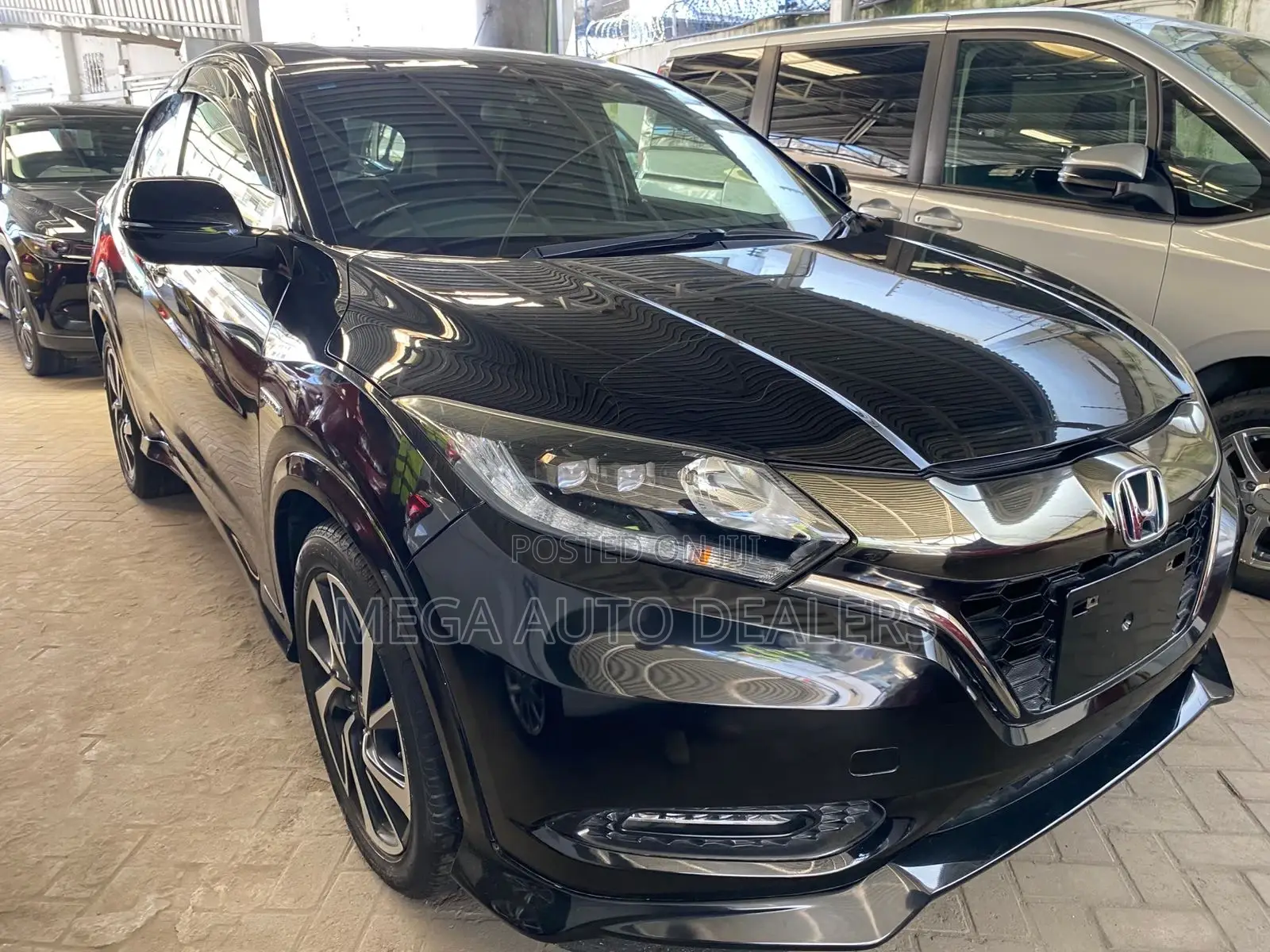 Honda Vezel 2018 Black