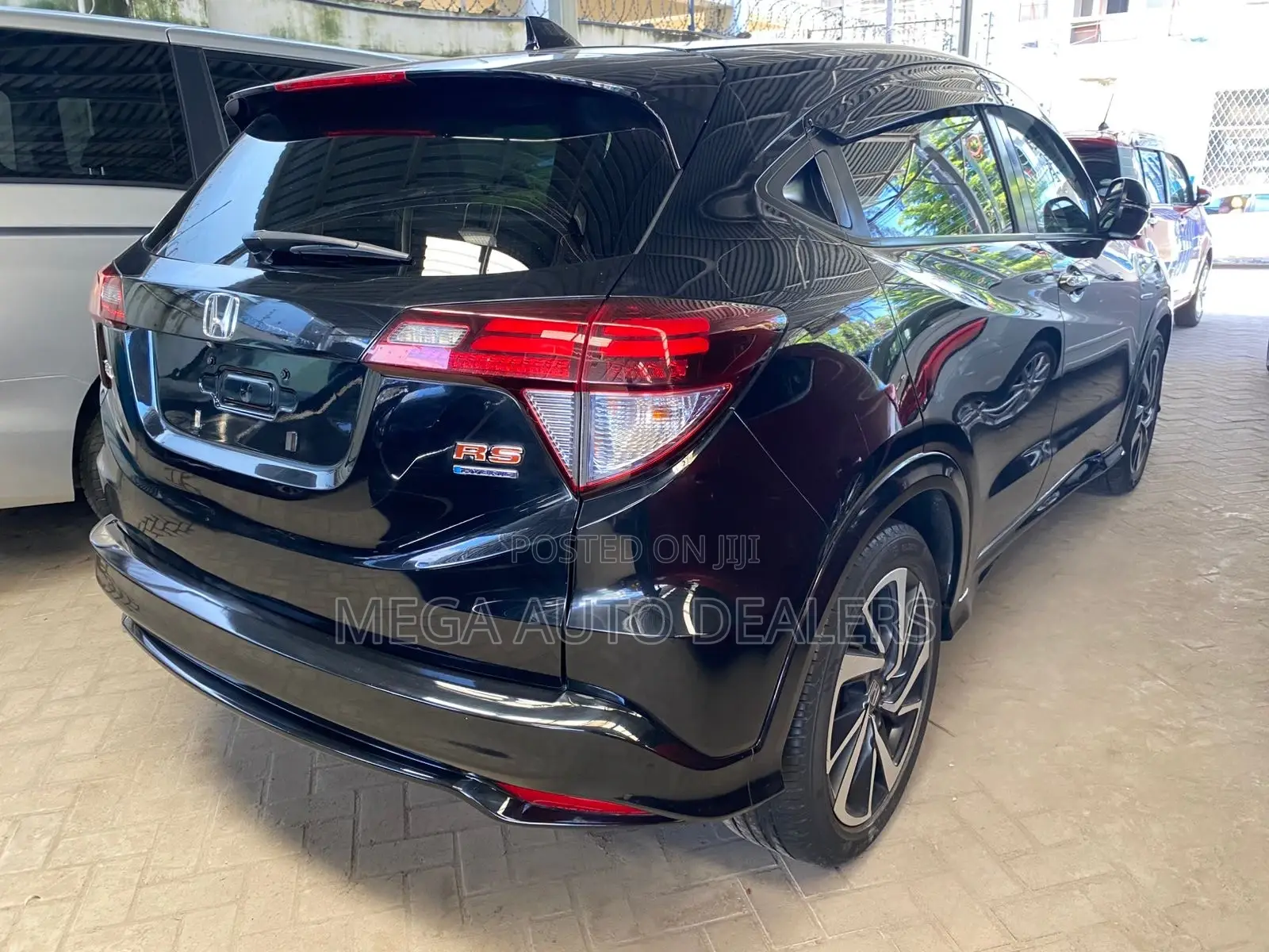 Honda Vezel 2018 Black