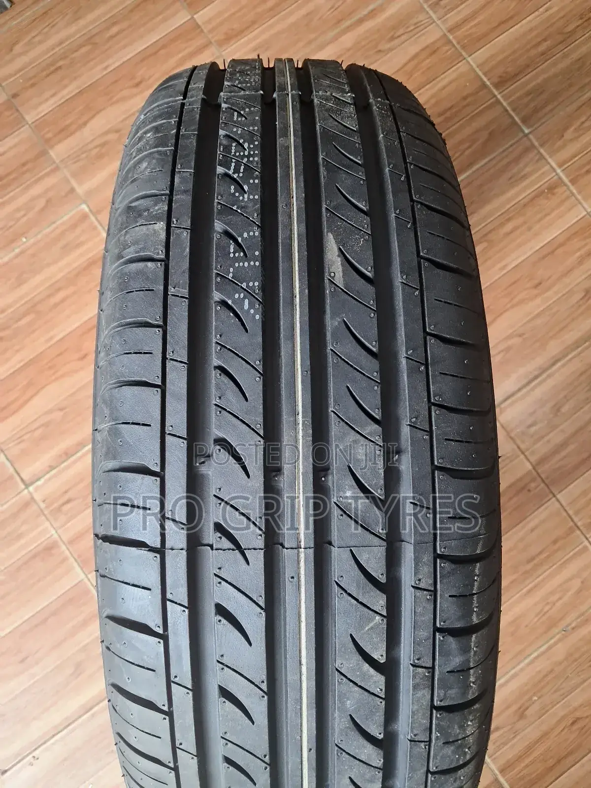 Boto 205/65r15
