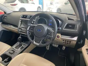 Subaru Outback 2018 Black