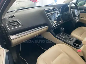 Subaru Outback 2018 Black