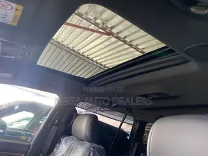 Toyota Land Cruiser 4.6 V8 ZX 2018 White