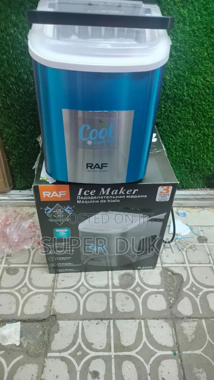 Raf Ice Maker, Model R.0307.