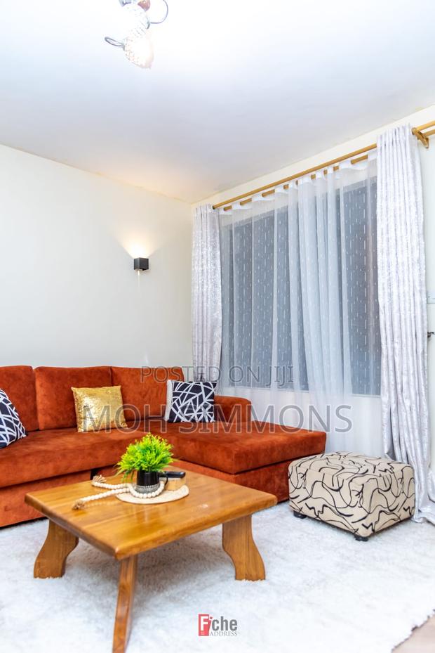 Stylish Fully Furnished Airbnb 2 Bedrooms Ruaka