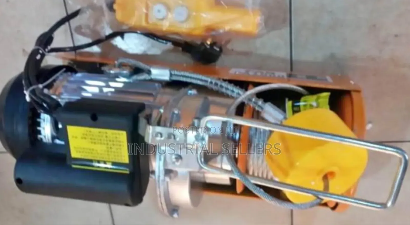 Strong 1tonne Electric Hoist (1000kg)