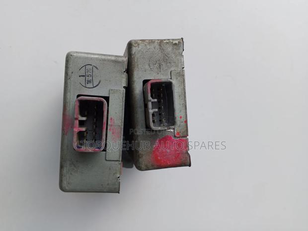 Toyota Hilux Turbo Computer Module - thumbnail 2