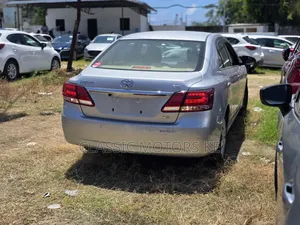 Toyota Premio 1.8 FWD 2018 Silver