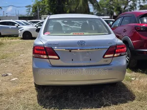 Toyota Premio 1.8 FWD 2018 Silver