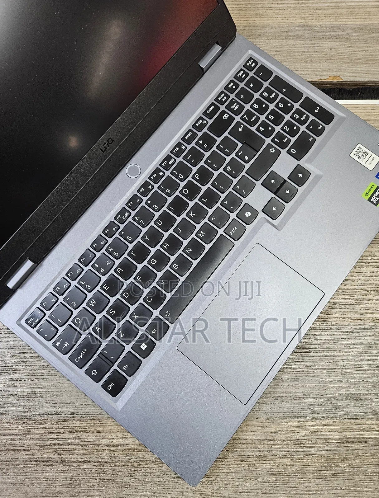 Laptop Lenovo LOQ 15ARP9 16GB Intel Core I7 SSD 512GB