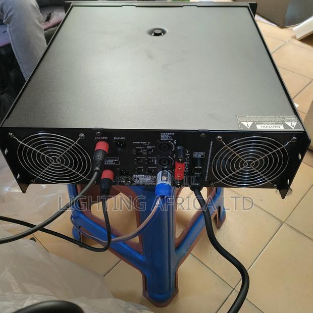 Peavey Cs 6000 Proffesional Power Amplifier 2 Channels - thumbnail 3