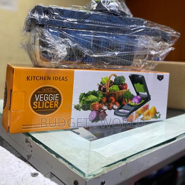Efficient and Time Saving 14 in 1 Multifunctional Vegetable Chopper
