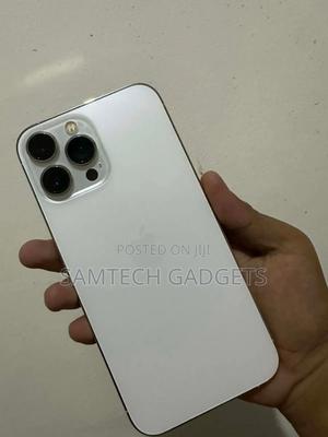 New Apple iPhone 13 Pro 128 GB Silver - thumbnail 2