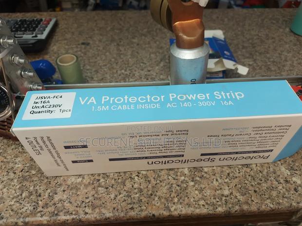 Adjustable Voltage Ampere Protector Extension Socket With Four Outlets - thumbnail 3