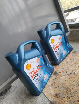 Petrol and Diesel Engine Oil Toyota