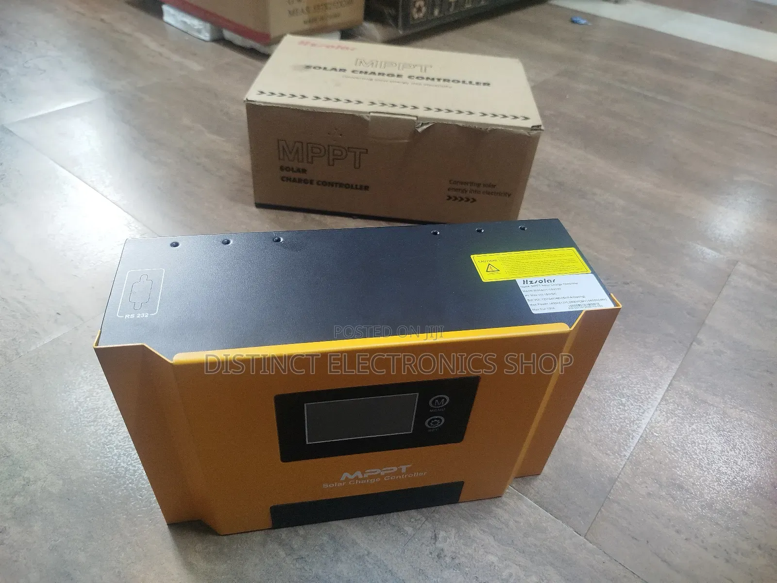 MPPT Charger Controller 100ah