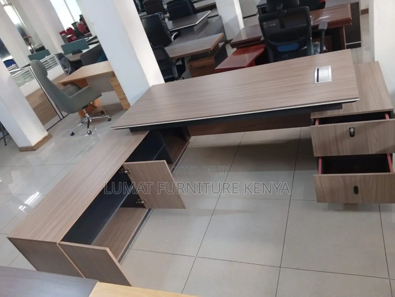 Sleek Office Desk for Professionals