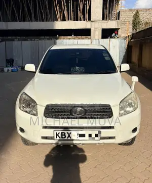 Toyota RAV4 2006 White
