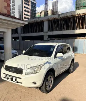 Toyota RAV4 2006 White