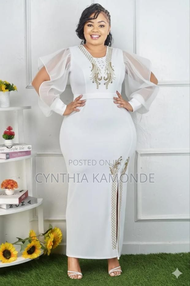 Pretty Maxi Dress - thumbnail 4