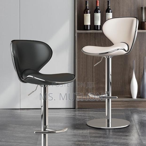 Modern Swivel High Quality Faux Leather Bar Stools*