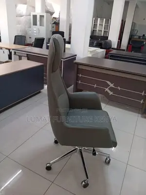 Comfortable High-Back Work Chair
