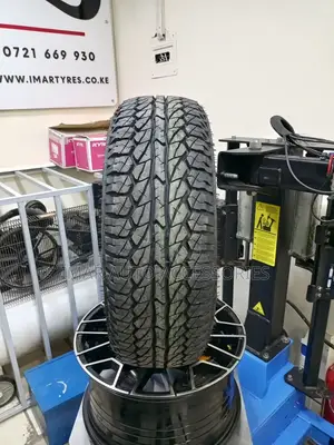 245/75r16 Comforser Cf1000 – Durable Off-Road Tyre for 4x4