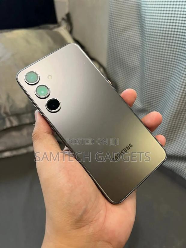 Samsung Galaxy S23+ 256 GB Black - thumbnail 3