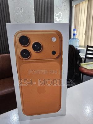 New Apple iPhone 17 Pro 256 GB Orange - main view