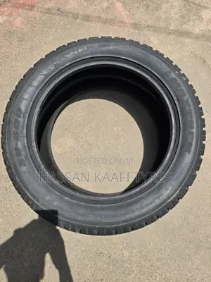 265/50r20 Maxtrek Tyre