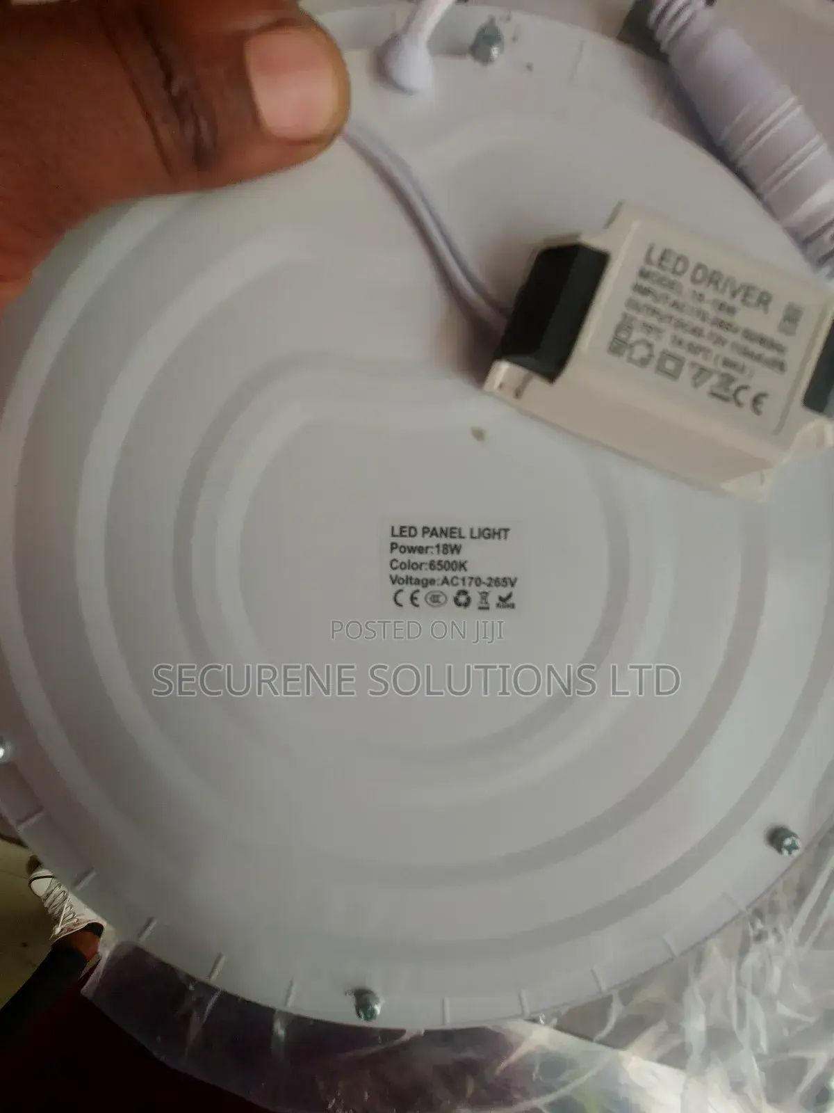 Round White Led Panel Light With an Led Driver 18w.