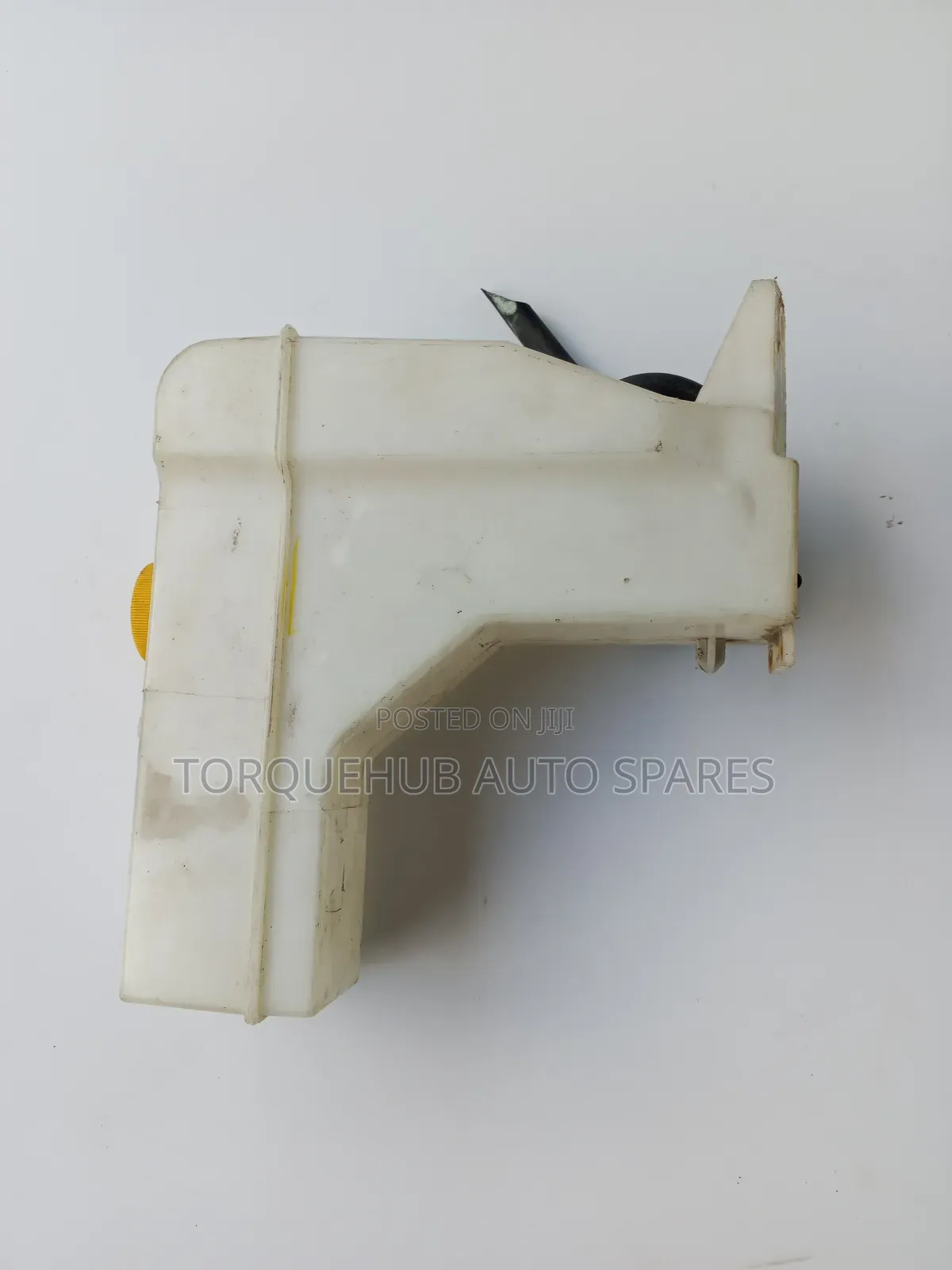Nissan B15/ X-Trail T30 Coolant Bottle