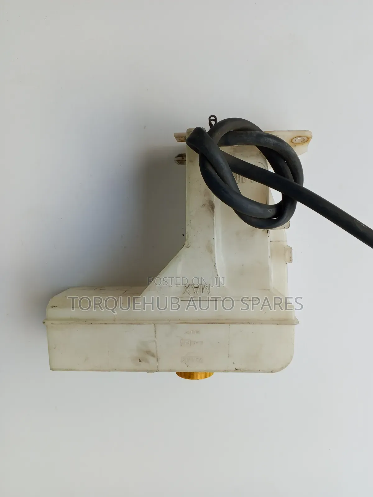 Nissan B15/ X-Trail T30 Coolant Bottle
